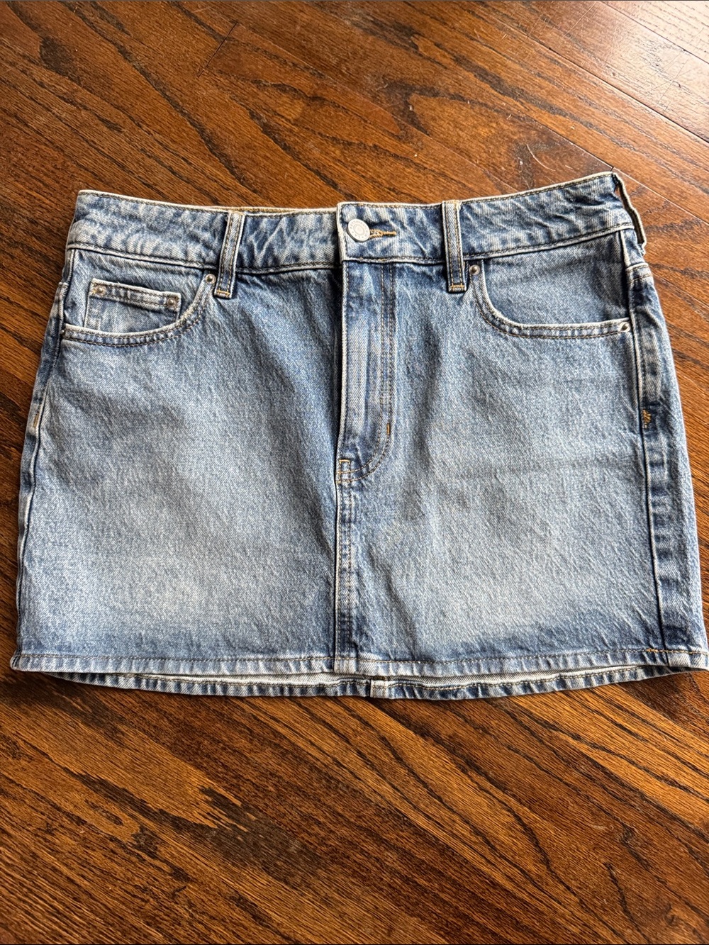PacSun Light Blue Denim Mini Skirt size 27